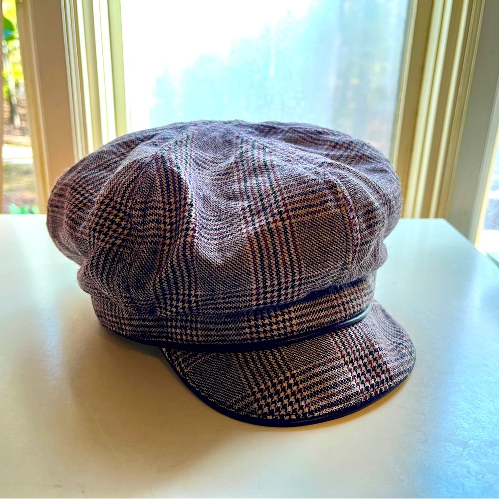 Banana Republic Women’s Messenger Hat